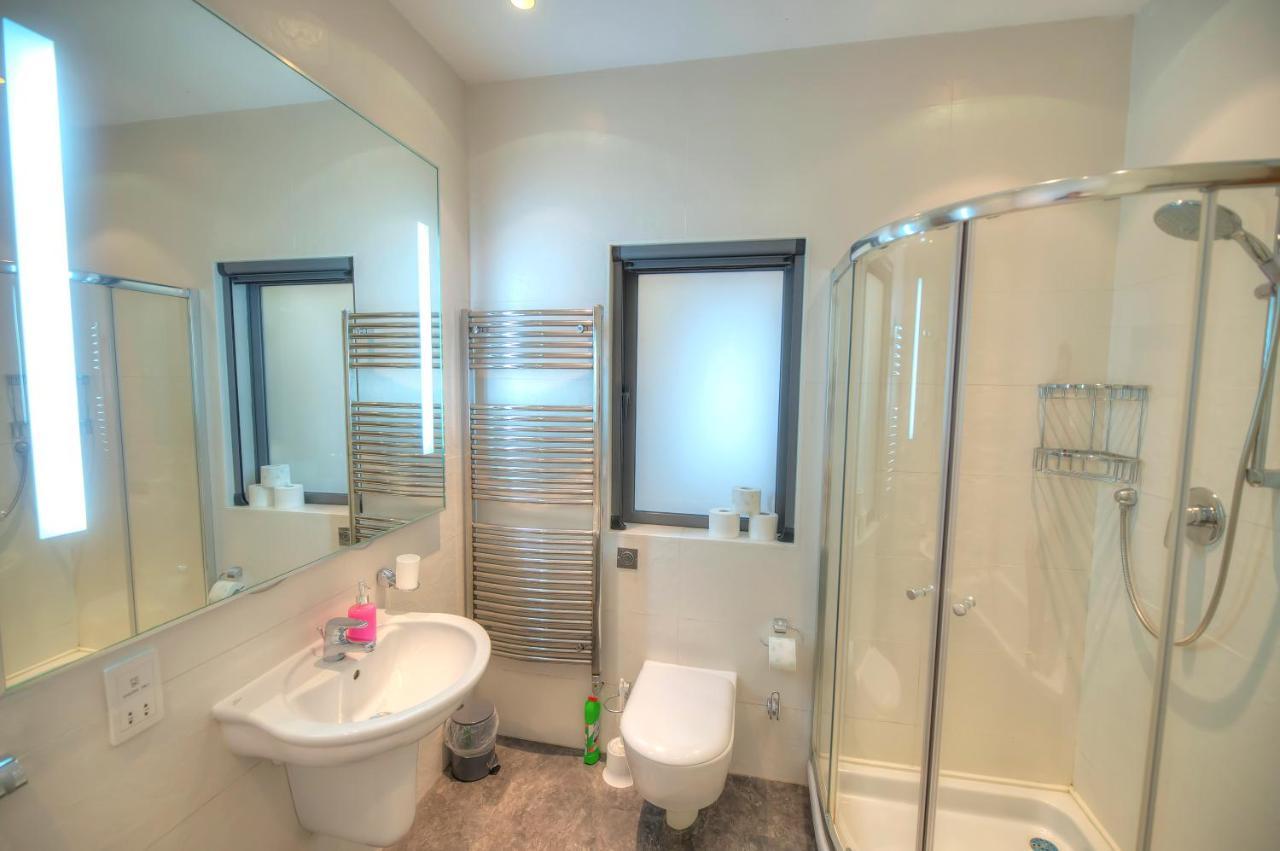 Bright And Spacious 3 Bedroom Apartment With Breathtaking Views - Goslm-5 Sliema Exterior foto